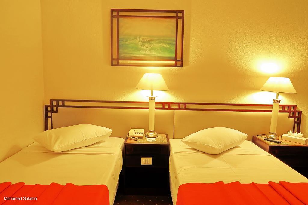 Resta Port Said Hotel Exterior foto